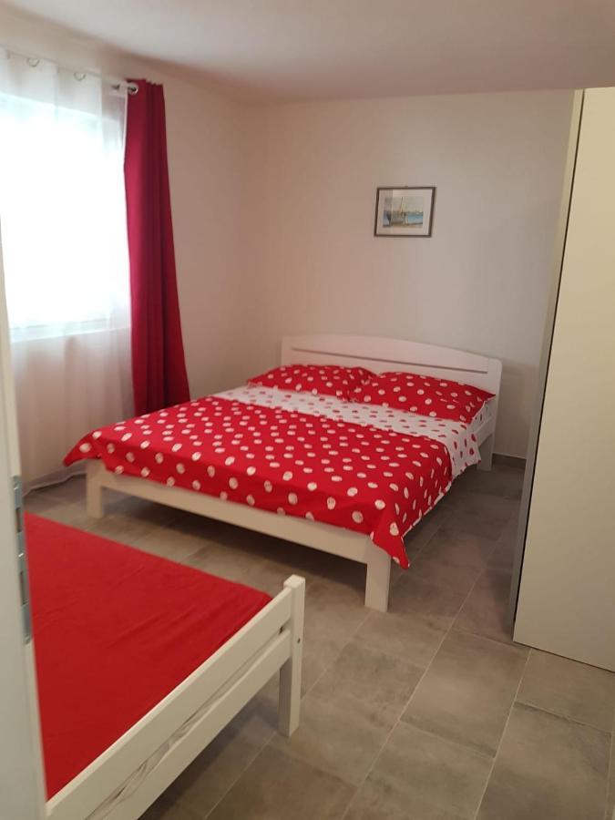 Appartement Ap Roko&Dina à Nin Extérieur photo